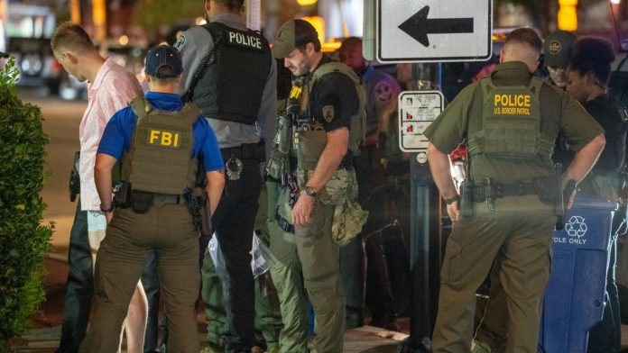 maxresdefault-111 BREAKING: FBI At The Scene - They Have Him