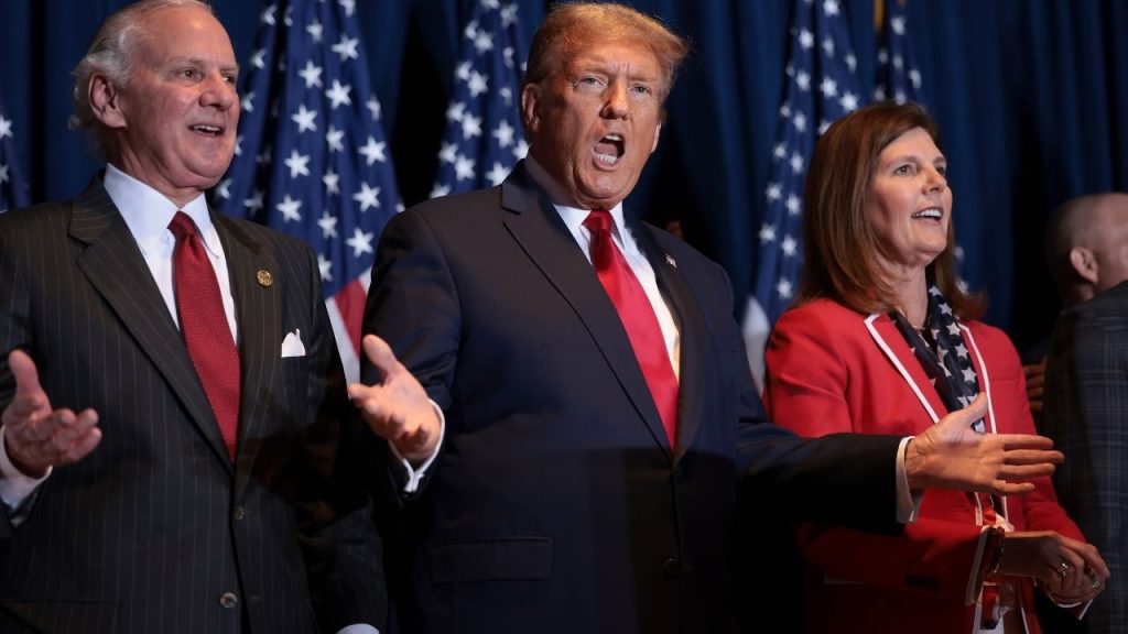 BREAKING: RINO Senators Pay Heavy Price After Betraying Trump