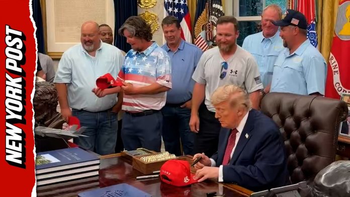Trump SURPRISES Reflecting Pool Crew With Oval Office Recognition